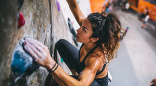 New to Climbing? A Beginner’s Guide to Bouldering in Miami